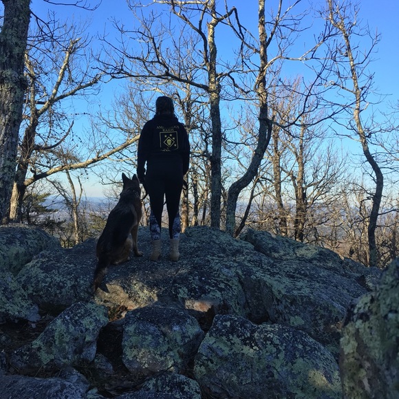 Meet your Posher, Kimberly - Picture 4 of 5